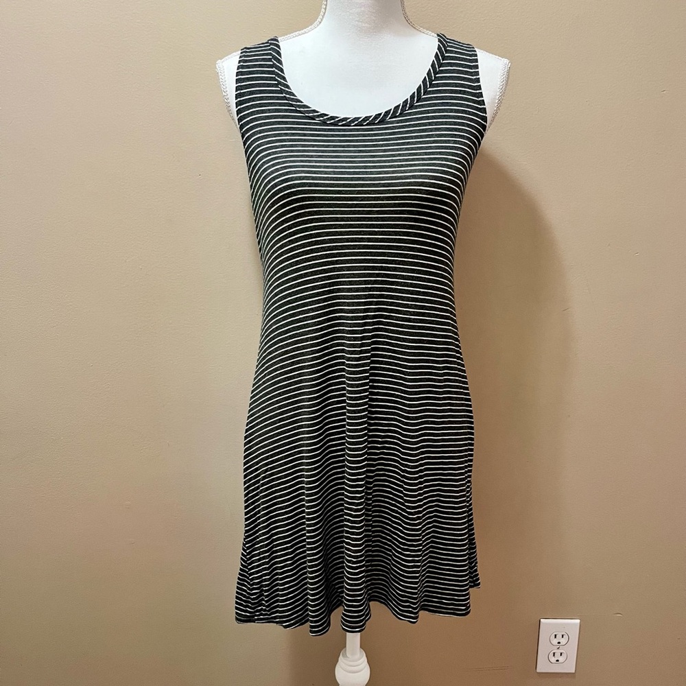 Olivia Rae Striped Sleeveless Tank Dress Size Medium
